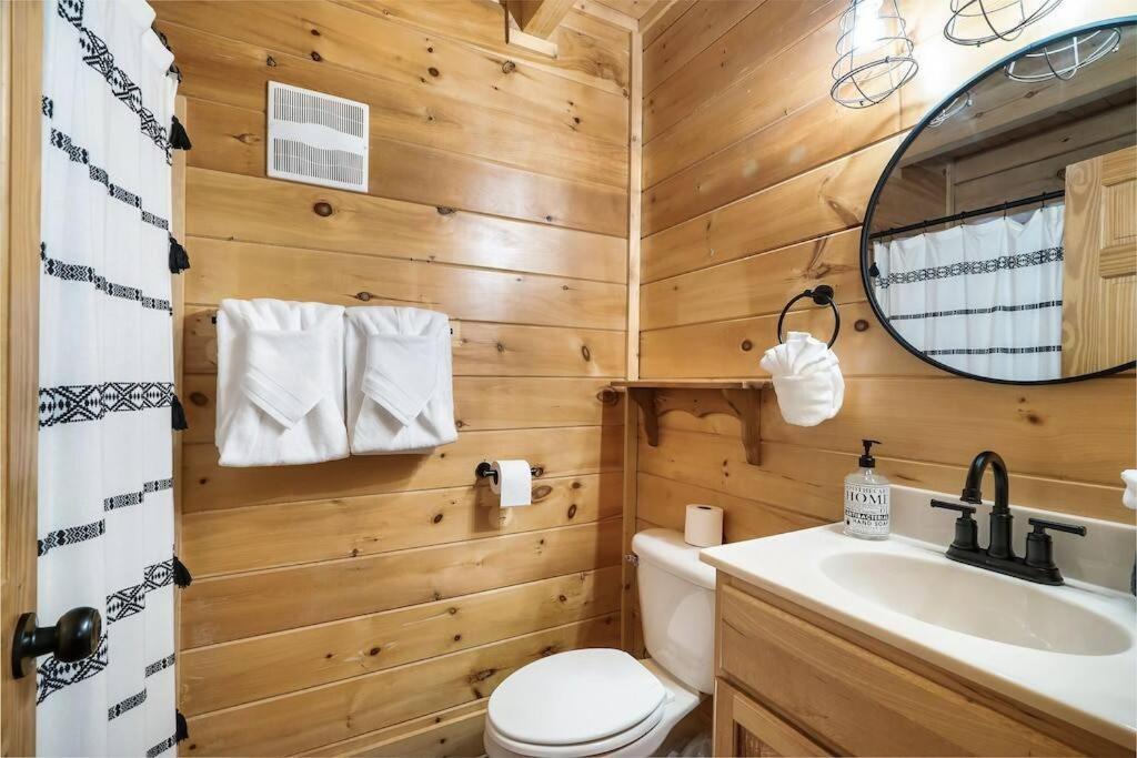 Cabin-N-Smokys! Indoor Resort Pool Views Hot Tub Game Room Sevierville Exterior foto